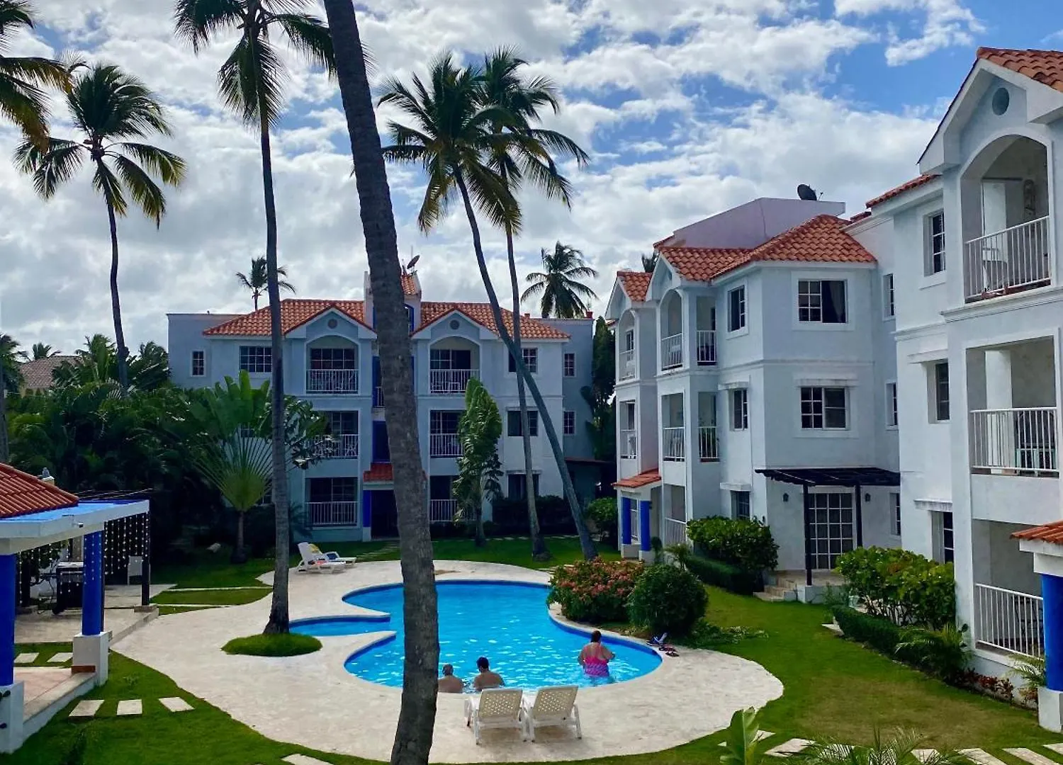 Beach And Pool Life Punta Cana 0*,  República Dominicana